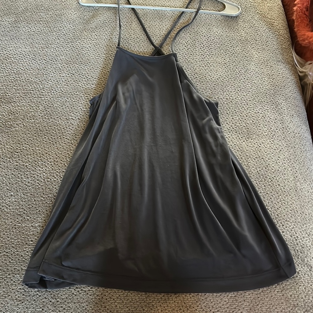 The loft size small. Worn once.